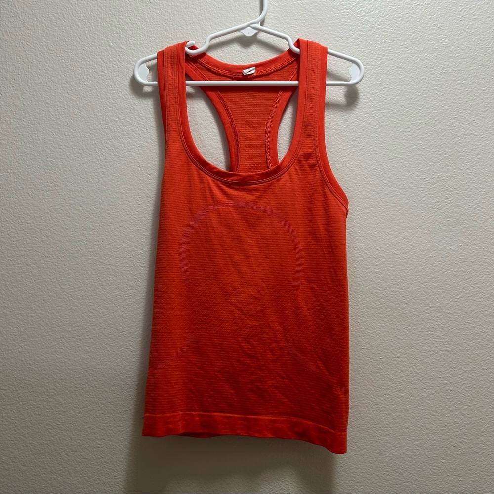 Autumn red swiftly tank race length